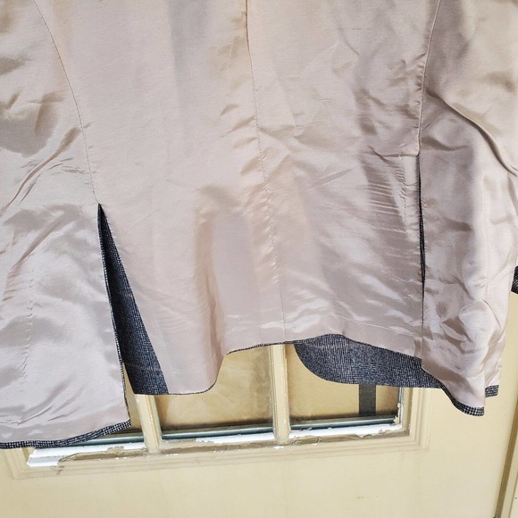 Hugo Boss Stretch Charcoal Plaid Sport Coat Mens Size 44L Wool Blend 3 Button - Picture 12 of 13